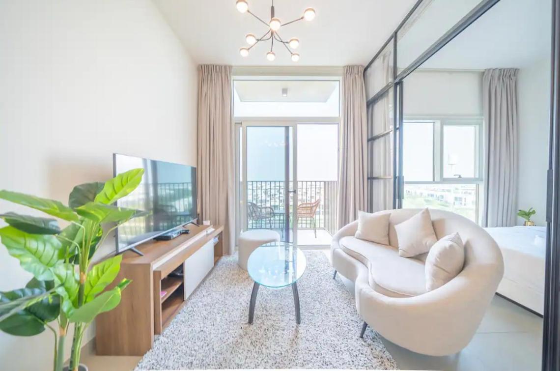 Apartment Chic 1br In Collective Tower Hills Dubai